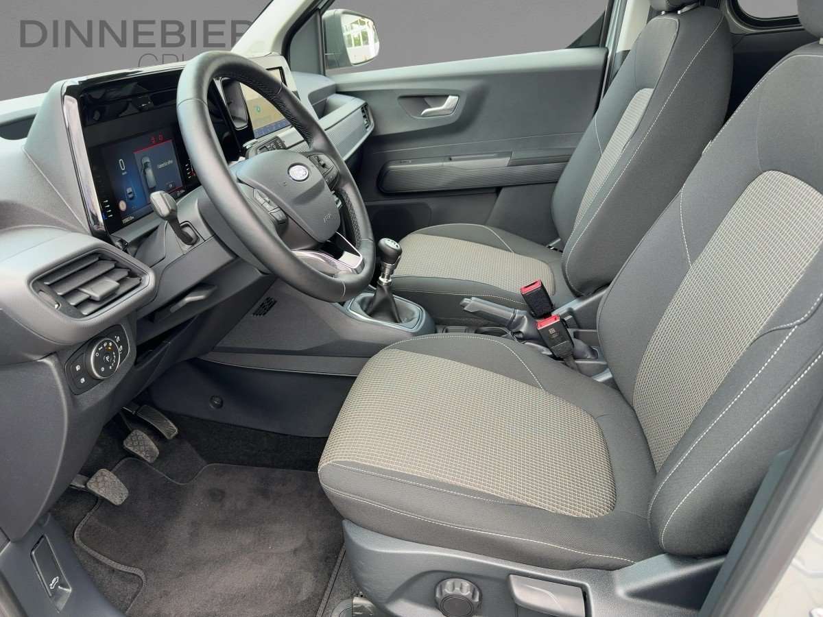 Fahrzeugbild eines Ford Tourneo Courier