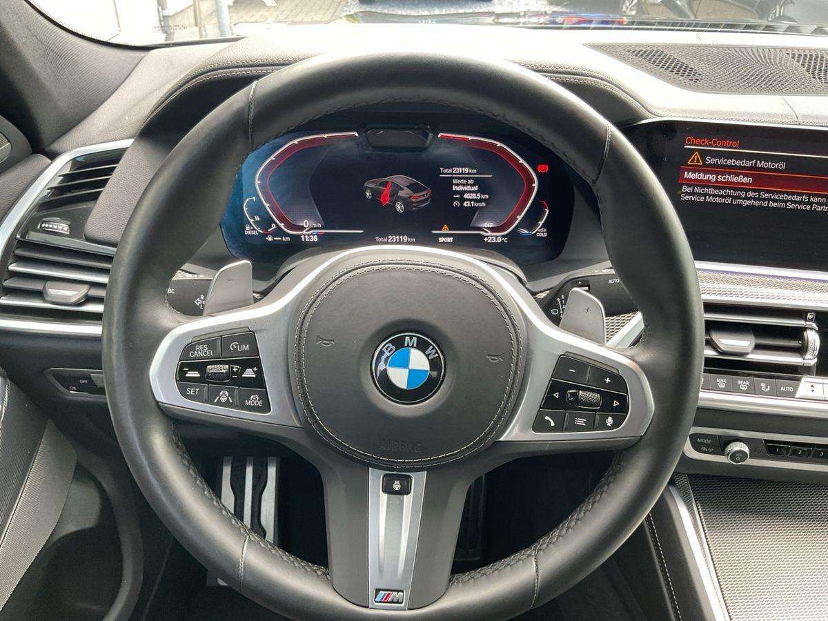Fahrzeugbild eines BMW X6