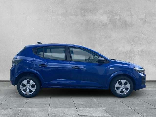 Fahrzeugbild eines Dacia Sandero