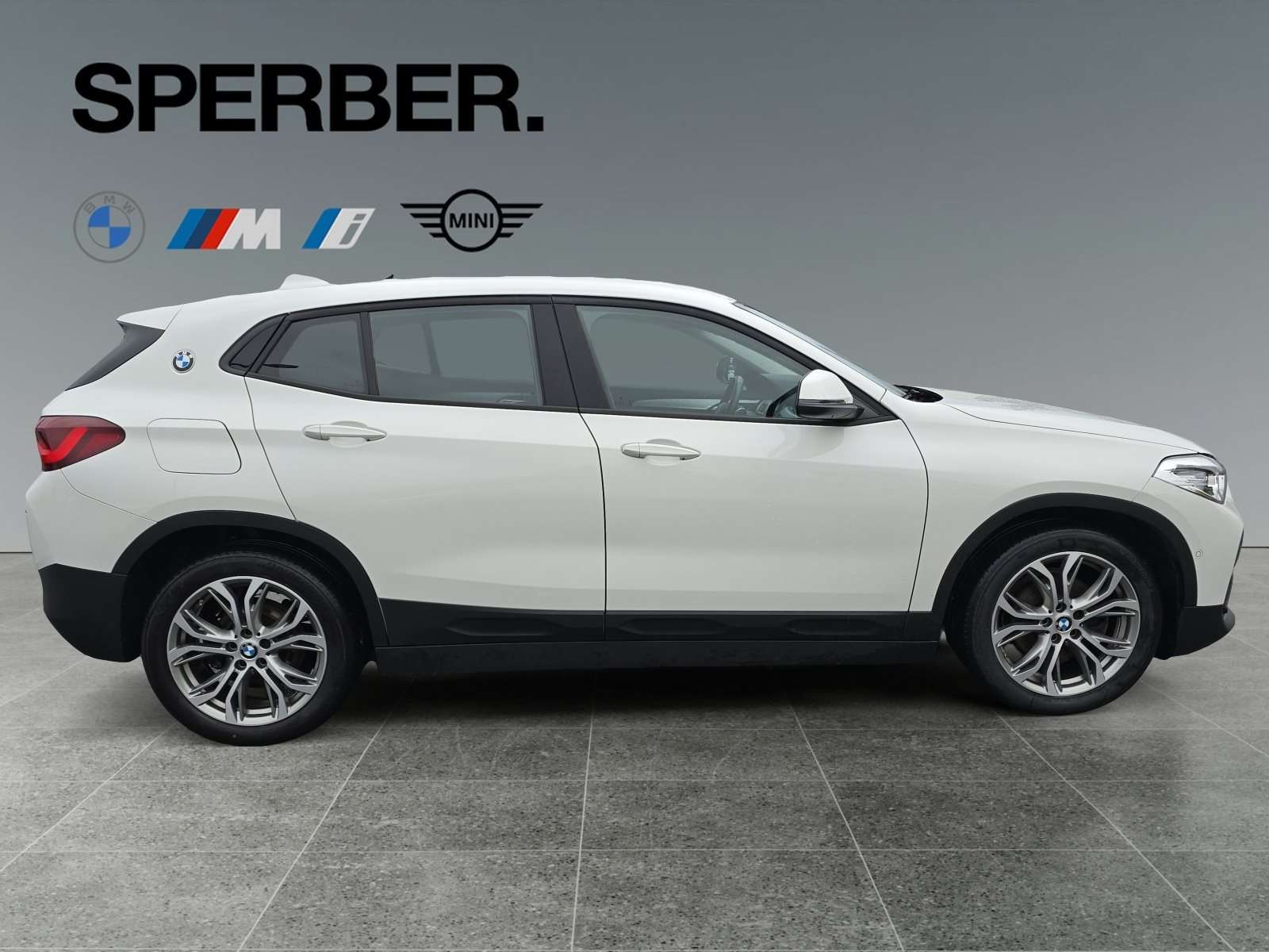 Fahrzeugbild eines BMW X2