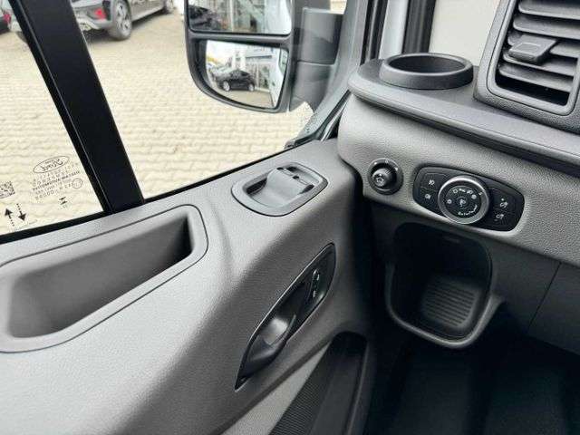Fahrzeugbild eines Ford Transit