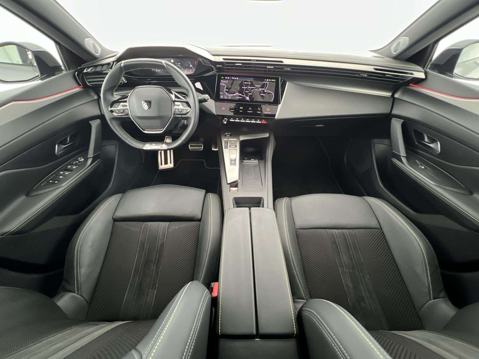 Fahrzeugbild eines Peugeot 408