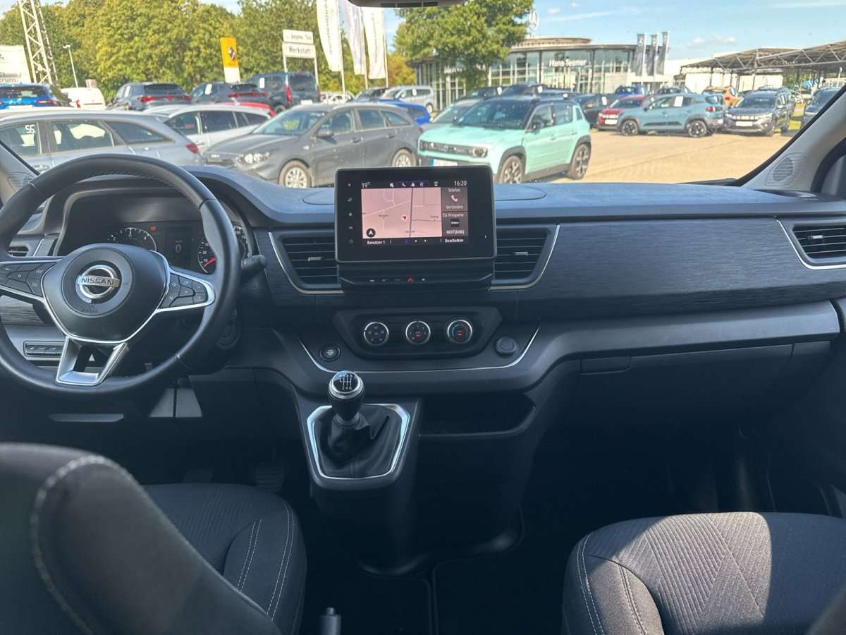 Fahrzeugbild eines Nissan Primastar
