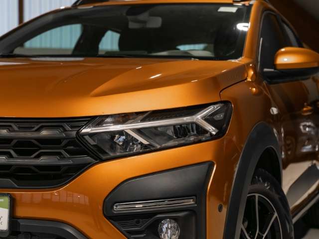 Fahrzeugbild eines Dacia Sandero