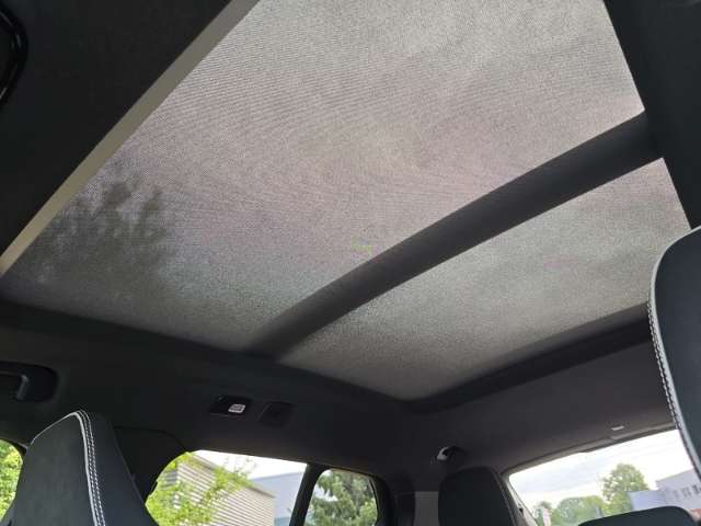 Fahrzeugbild eines Volvo XC40