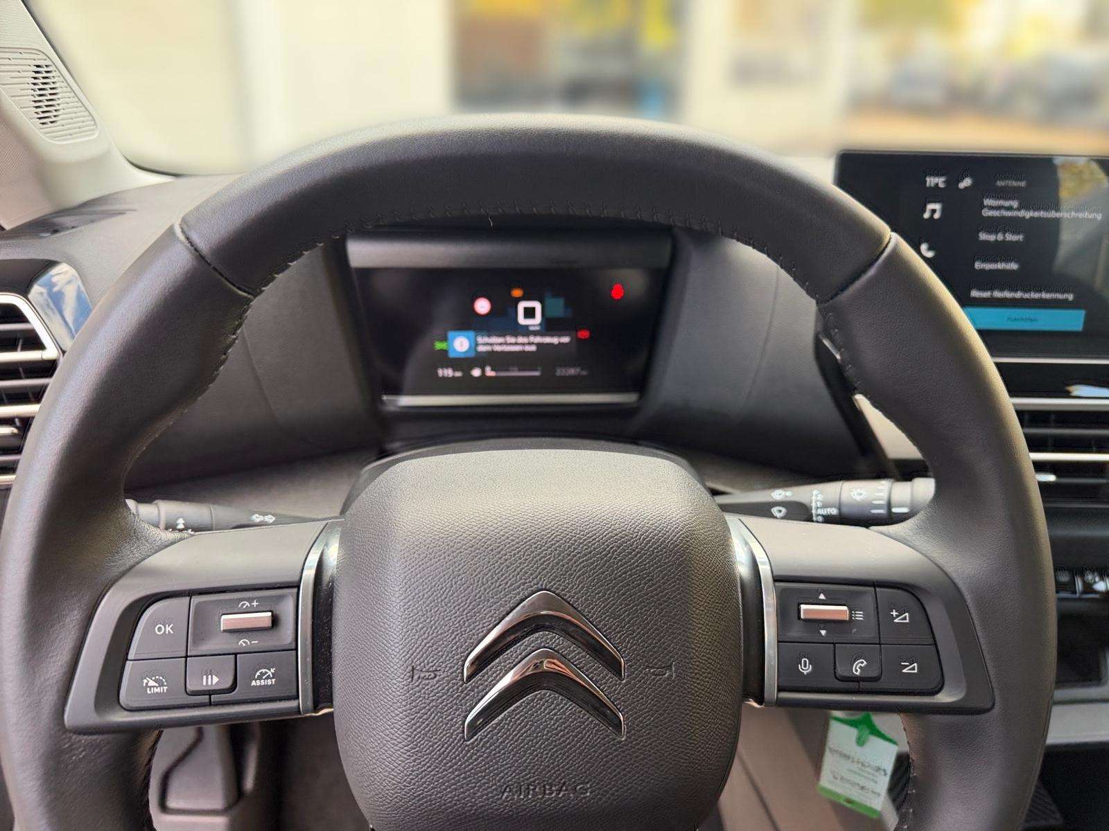 Fahrzeugbild eines Citroën C4