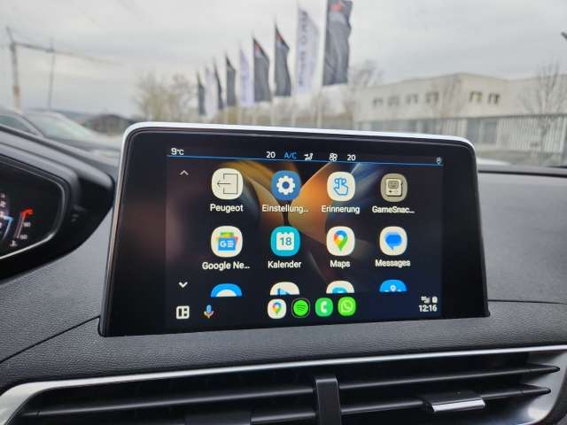 Fahrzeugbild eines Peugeot 3008