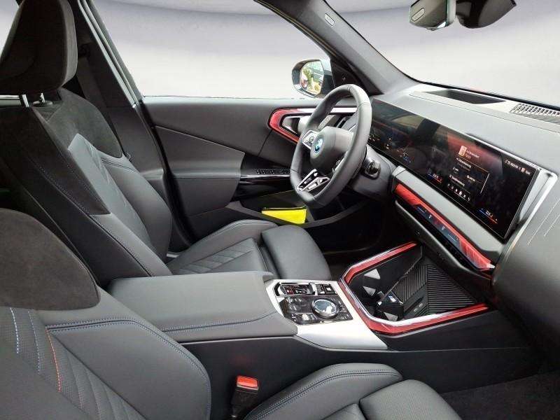 Fahrzeugbild eines BMW X3