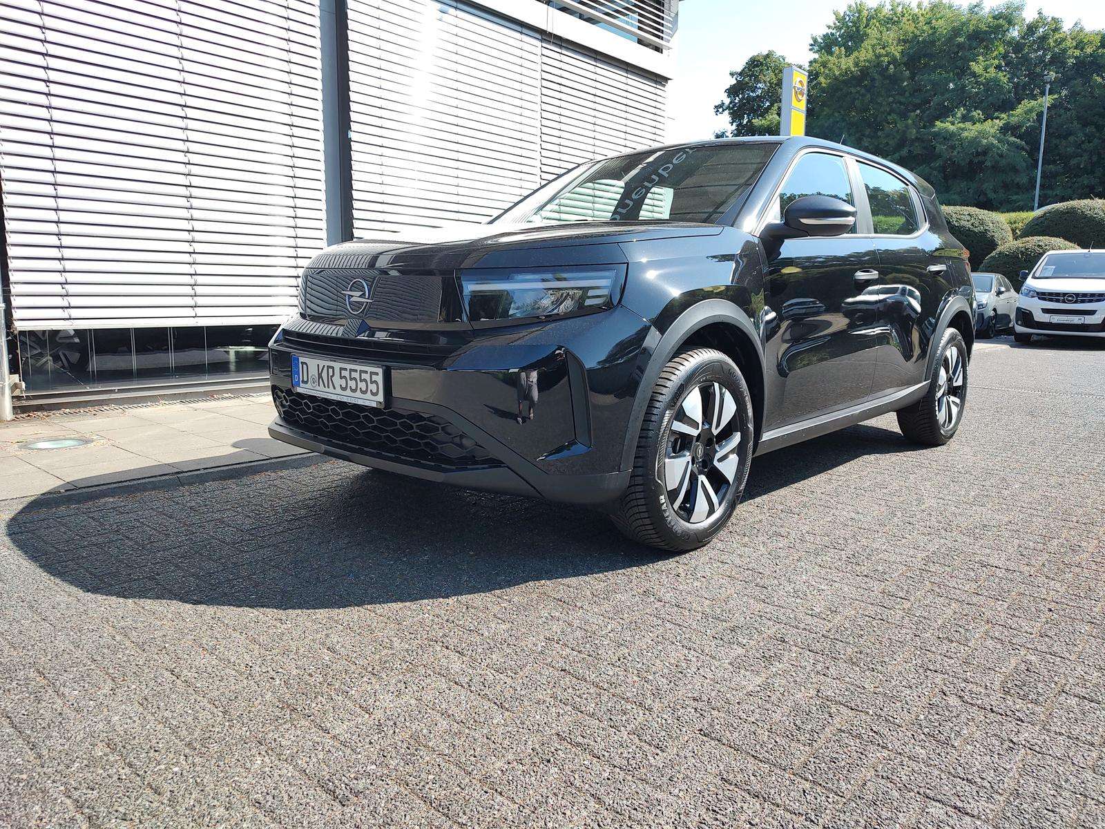 Fahrzeugbild eines Opel Frontera