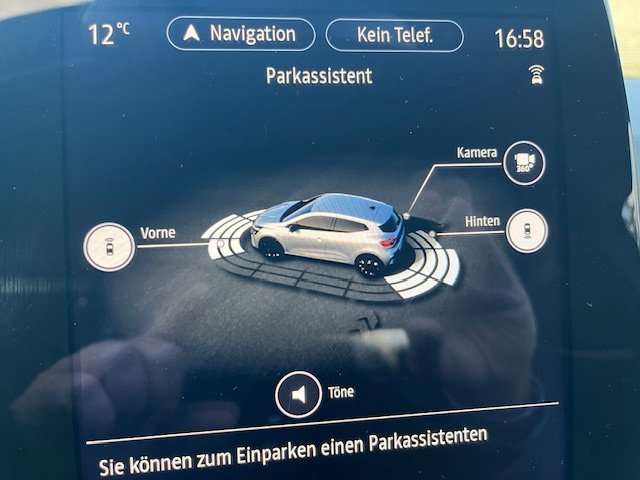Fahrzeugbild eines Renault Clio