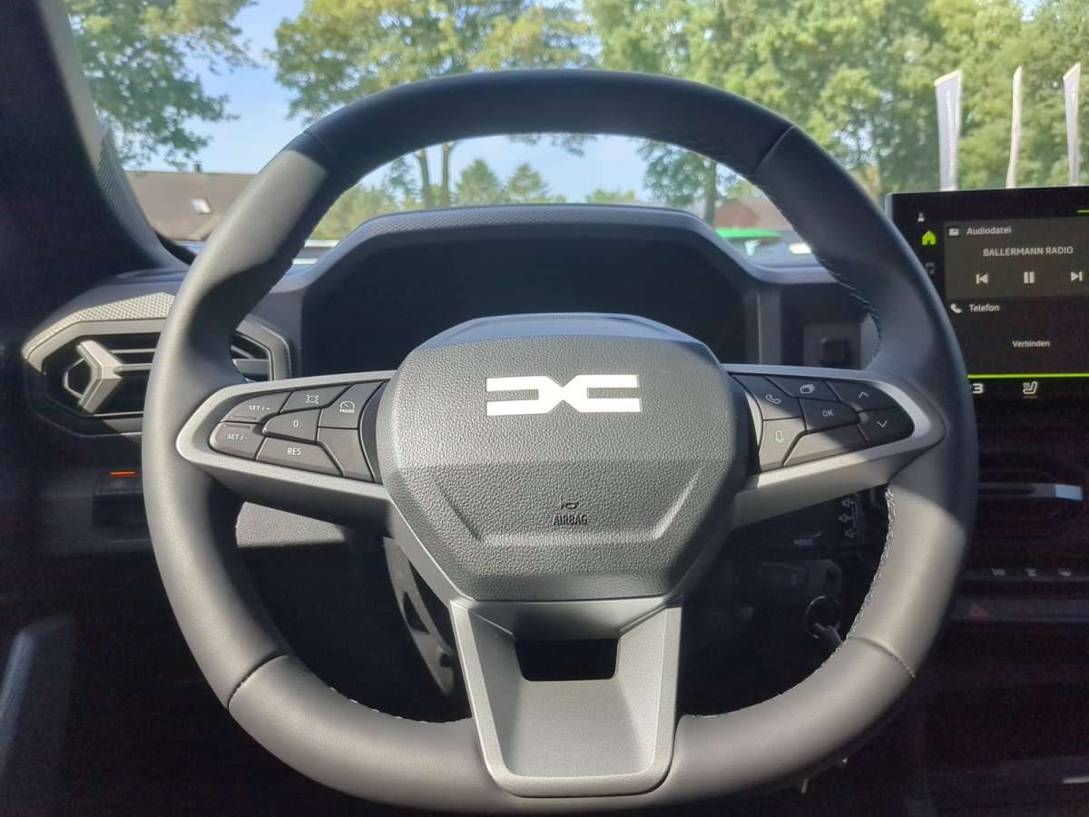 Fahrzeugbild eines Dacia Duster