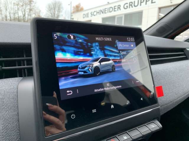 Fahrzeugbild eines Renault Clio