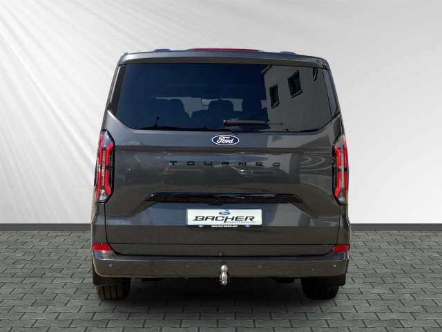 Fahrzeugbild eines Ford Tourneo Custom