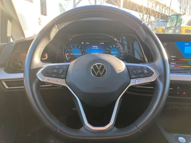 Fahrzeugbild eines Volkswagen Golf