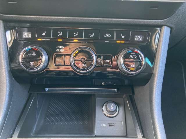 Fahrzeugbild eines Skoda Superb