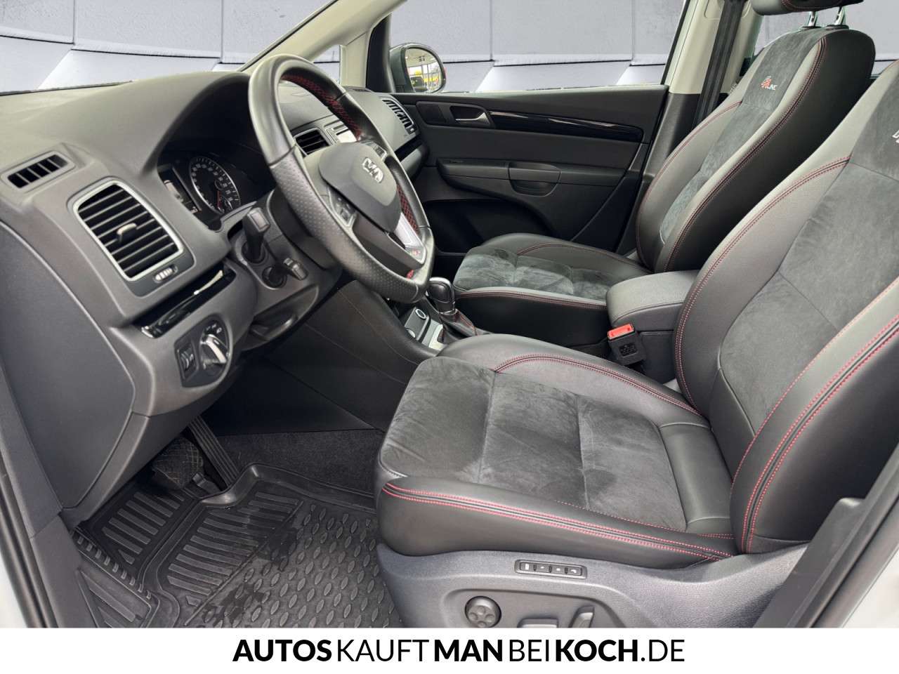 Fahrzeugbild eines SEAT Alhambra