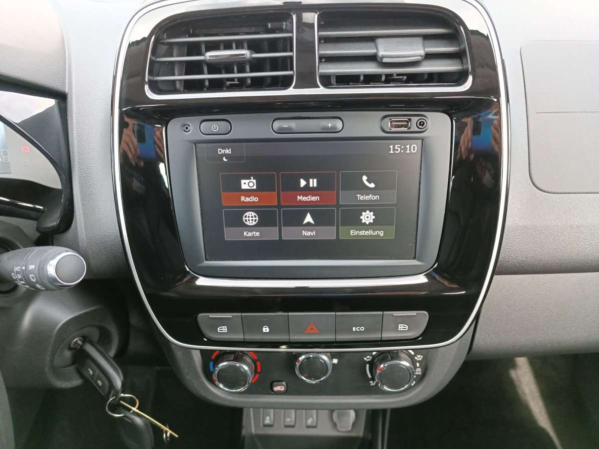 Fahrzeugbild eines Dacia Spring