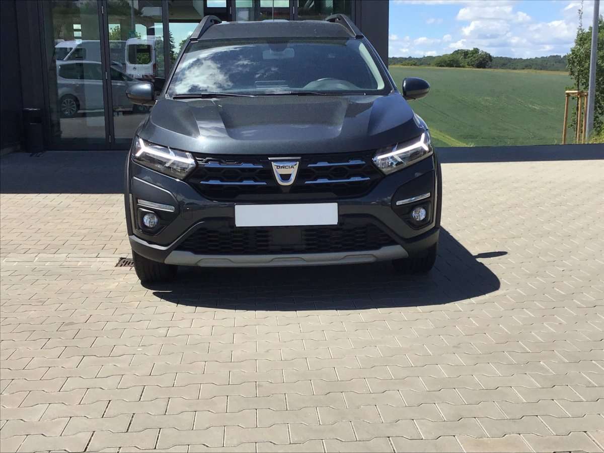 Fahrzeugbild eines Dacia Jogger