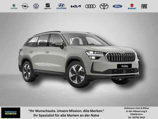 Schräge Frontansicht auf einen Skoda Kodiaq , freigestellt