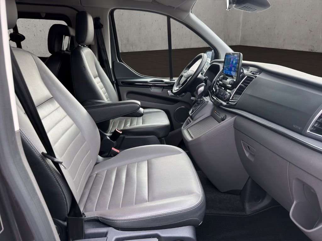 Fahrzeugbild eines Ford Tourneo Custom