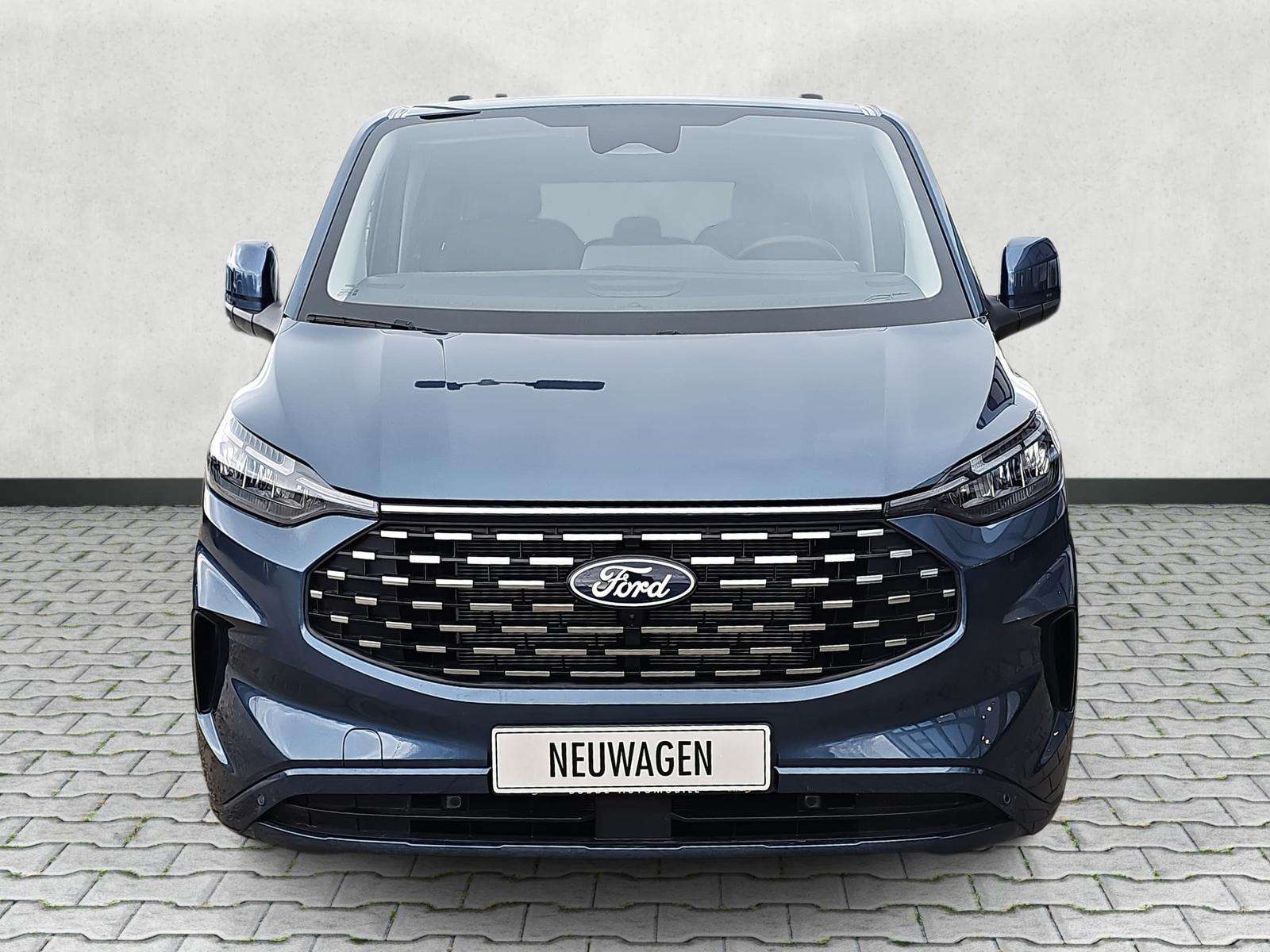 Fahrzeugbild eines Ford Tourneo Custom