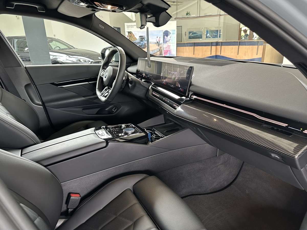 Fahrzeugbild eines BMW 5er-Reihe