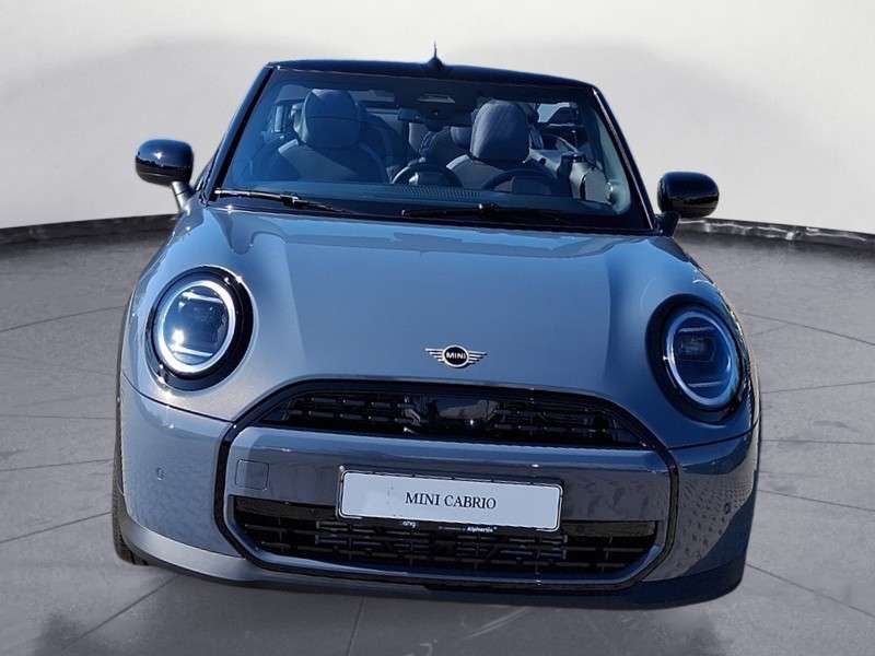 Fahrzeugbild eines MINI COOPER