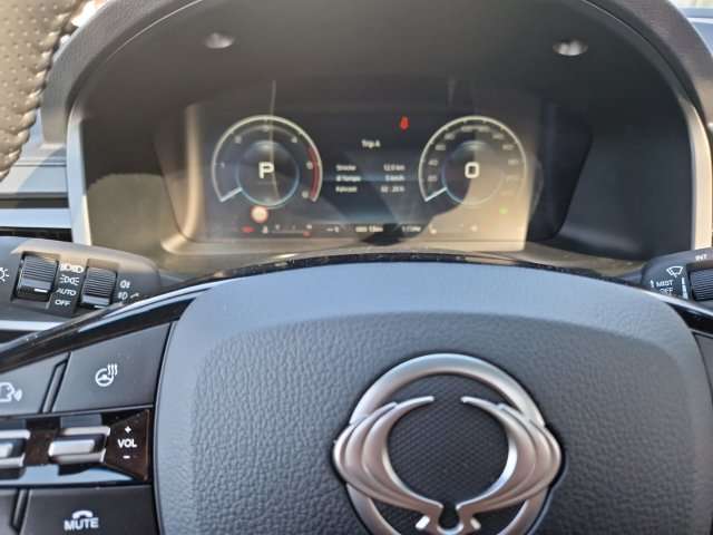 Fahrzeugbild eines KGM Musso Grand