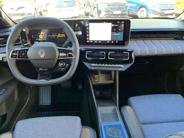 Fahrzeugbild eines Renault 5 E-TECH