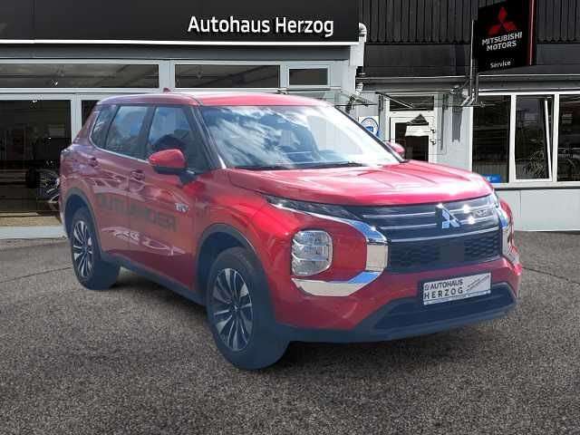 Fahrzeugbild eines Mitsubishi Outlander