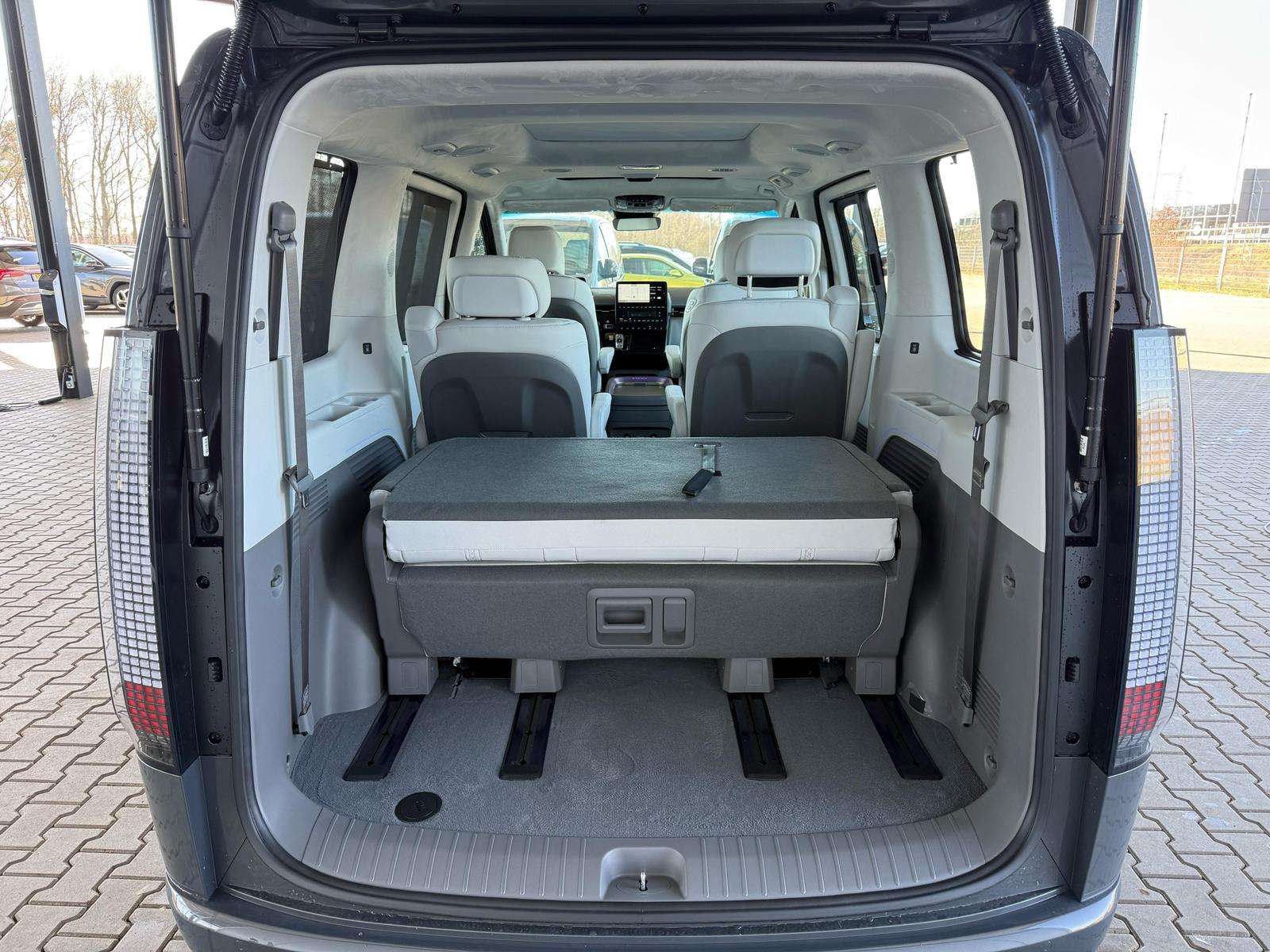 Fahrzeugbild eines Hyundai Staria