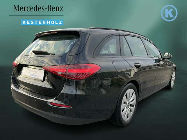 Fahrzeugbild eines Mercedes-Benz C-Klasse