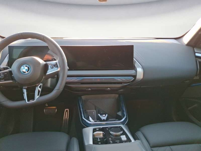 Fahrzeugbild eines BMW X3