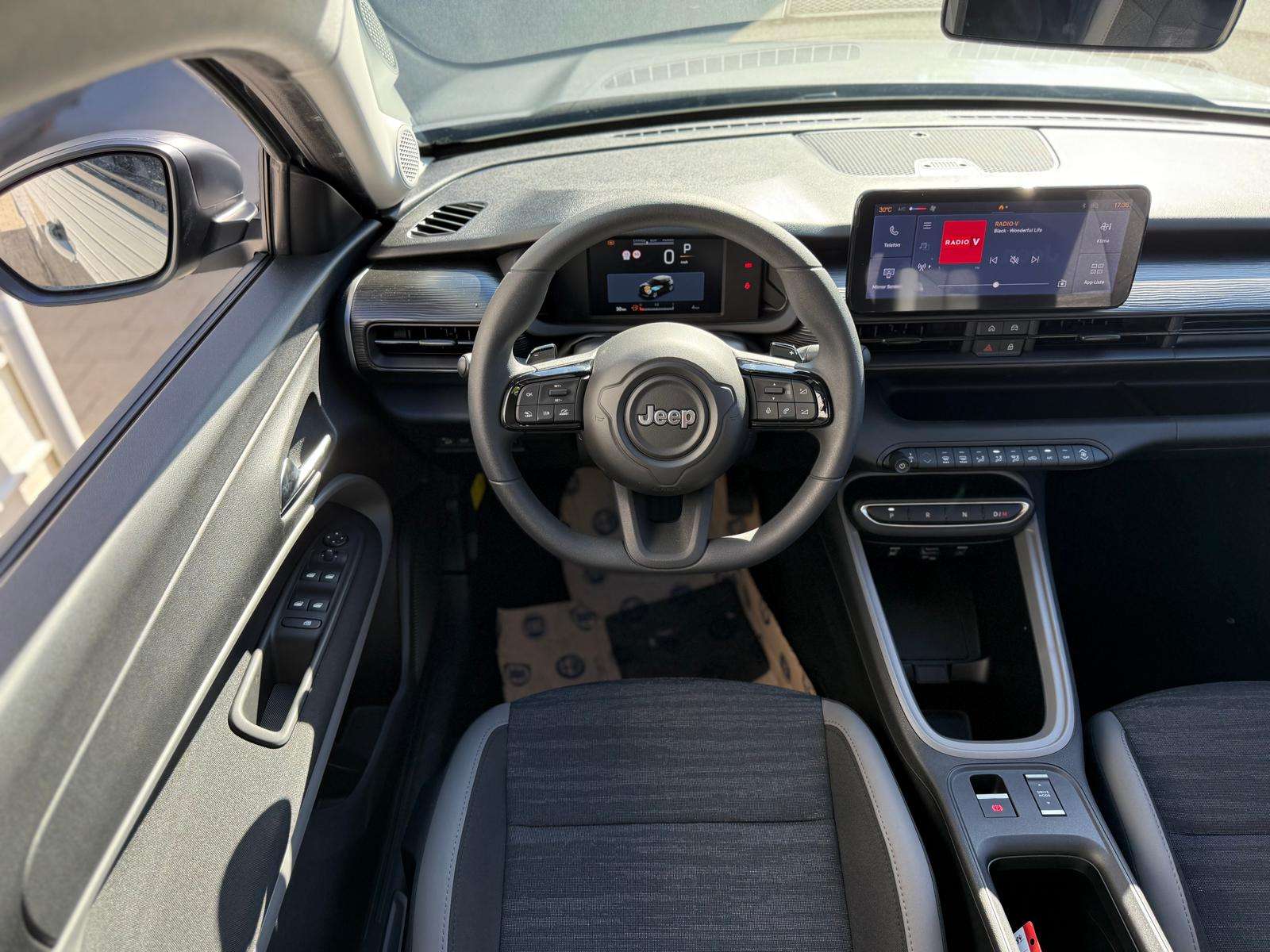 Fahrzeugbild eines Jeep Avenger