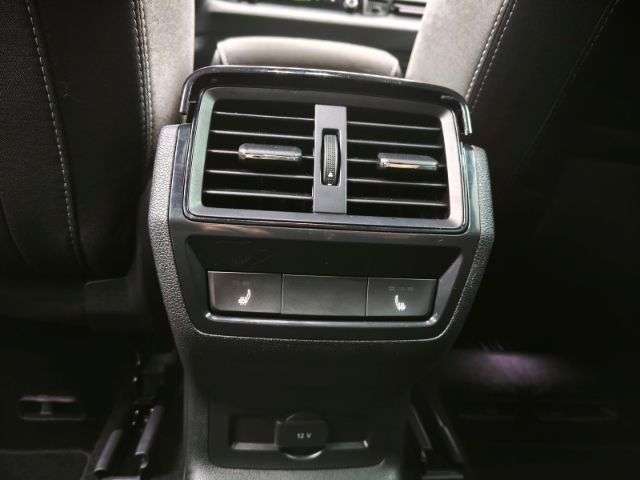 Fahrzeugbild eines Skoda Karoq