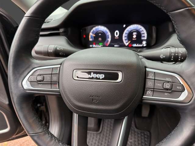 Fahrzeugbild eines Jeep Compass