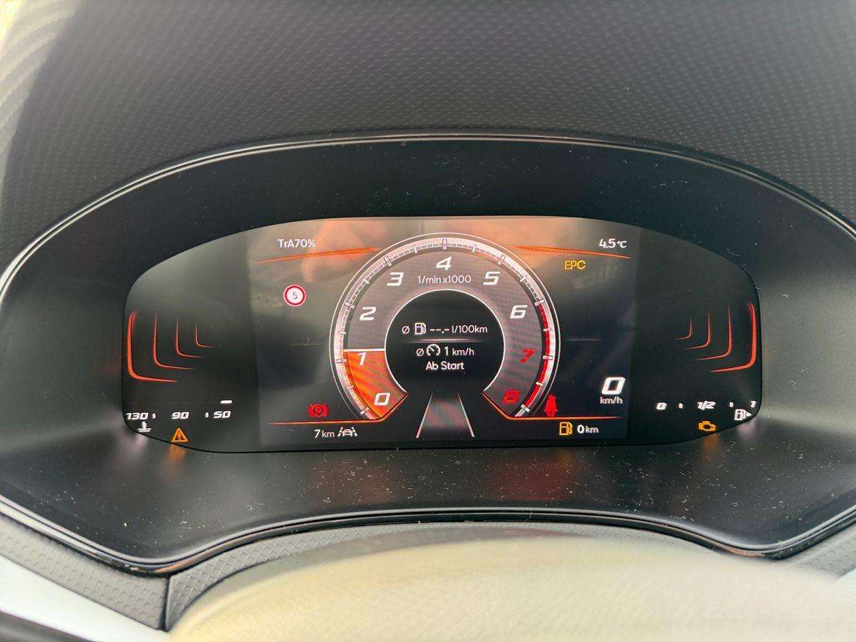 Fahrzeugbild eines SEAT Ibiza