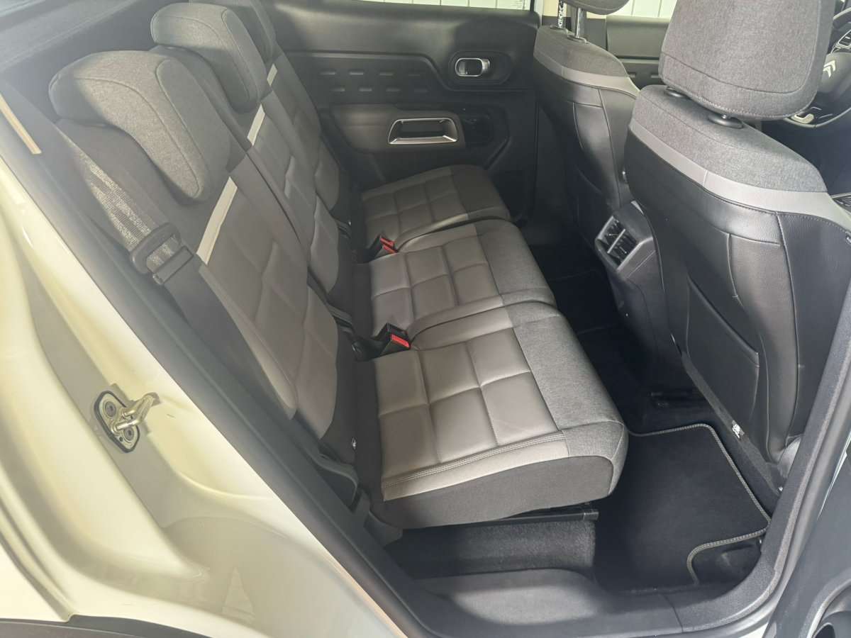 Fahrzeugbild eines Citroën C5 Aircross