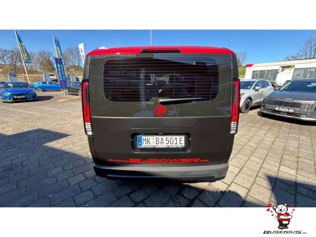 Fahrzeugbild eines Kia PV5 Passenger