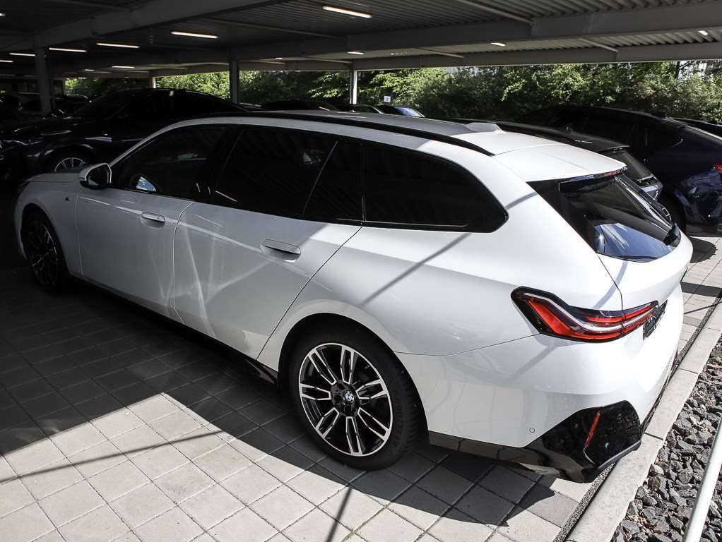 Fahrzeugbild eines BMW 5er-Reihe