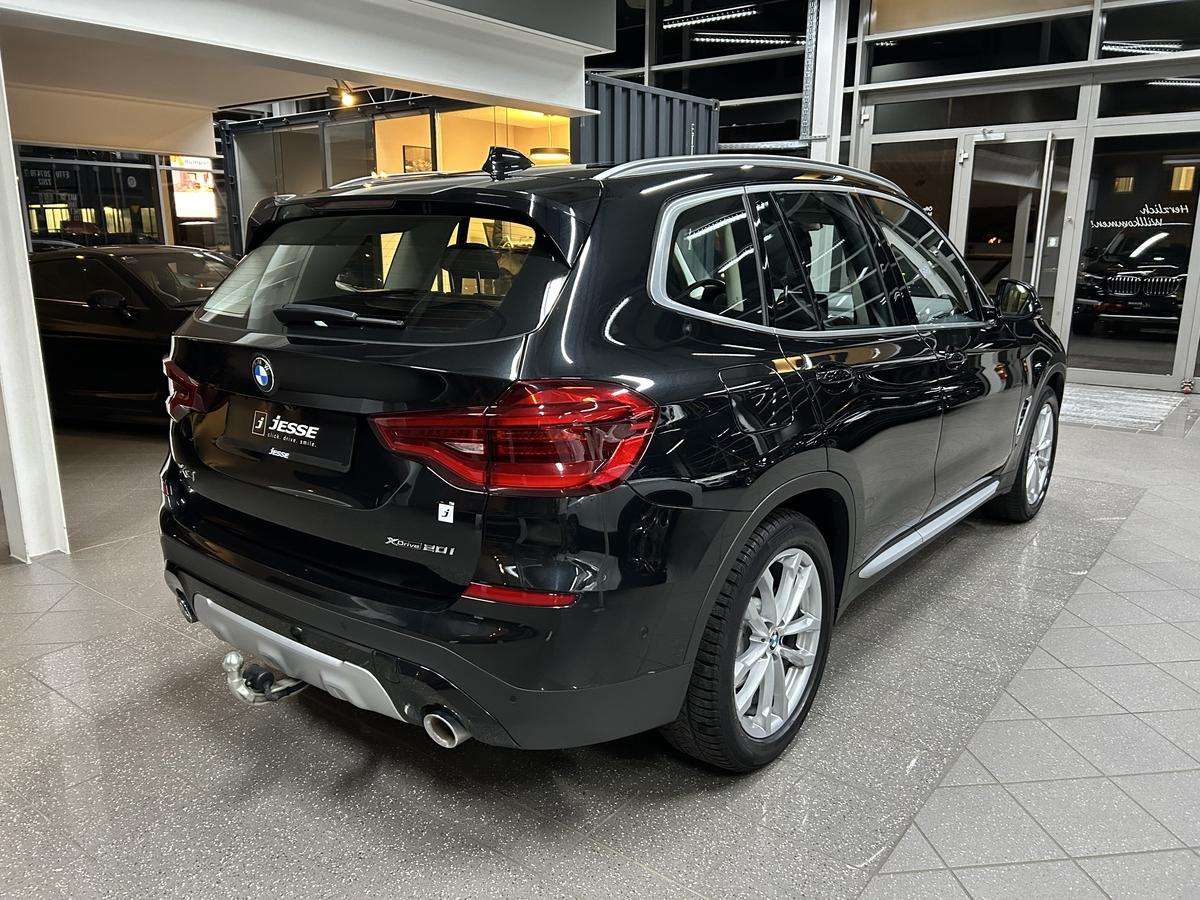 Fahrzeugbild eines BMW X3