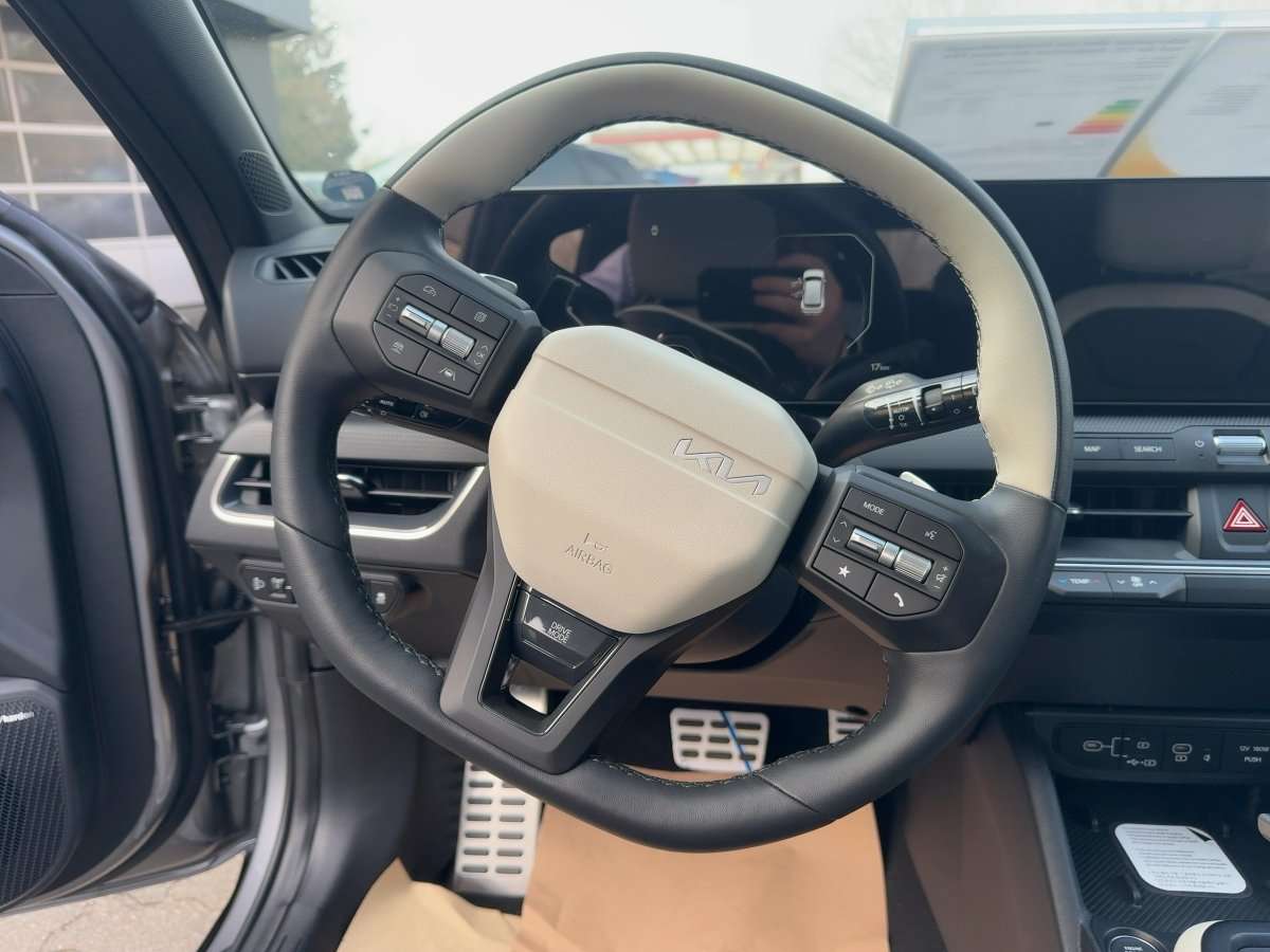 Fahrzeugbild eines Kia K4