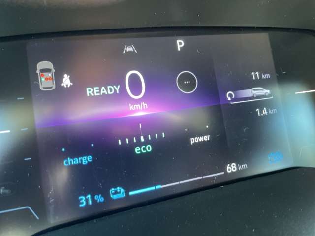 Fahrzeugbild eines Renault Kangoo E-TECH