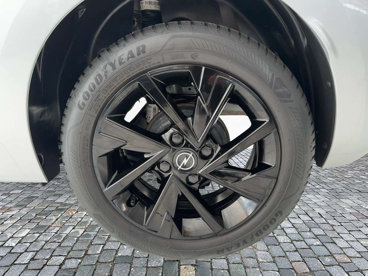 Fahrzeugbild eines Opel Corsa