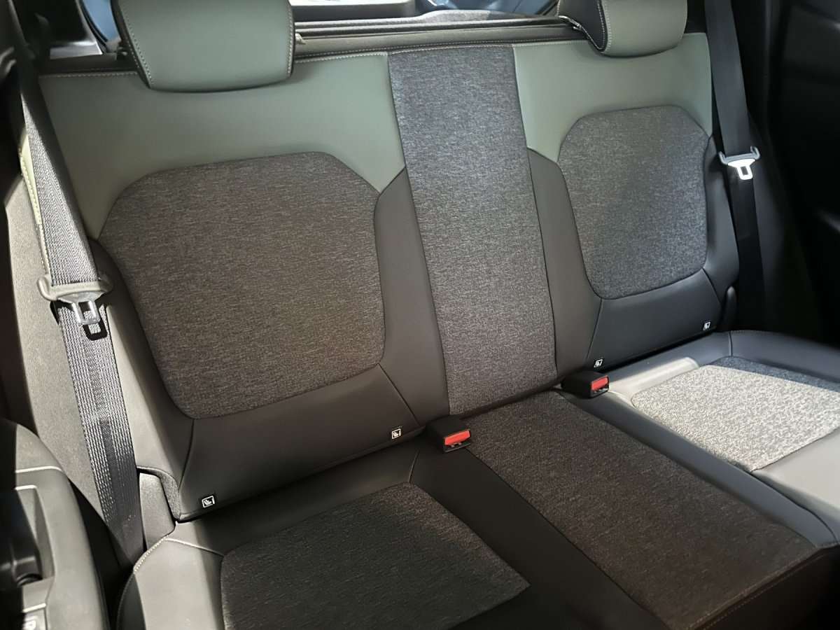 Fahrzeugbild eines Dacia Spring