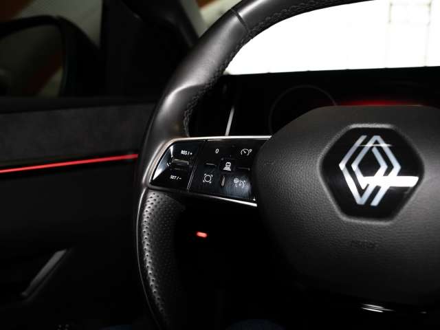 Fahrzeugbild eines Renault Megane E-TECH