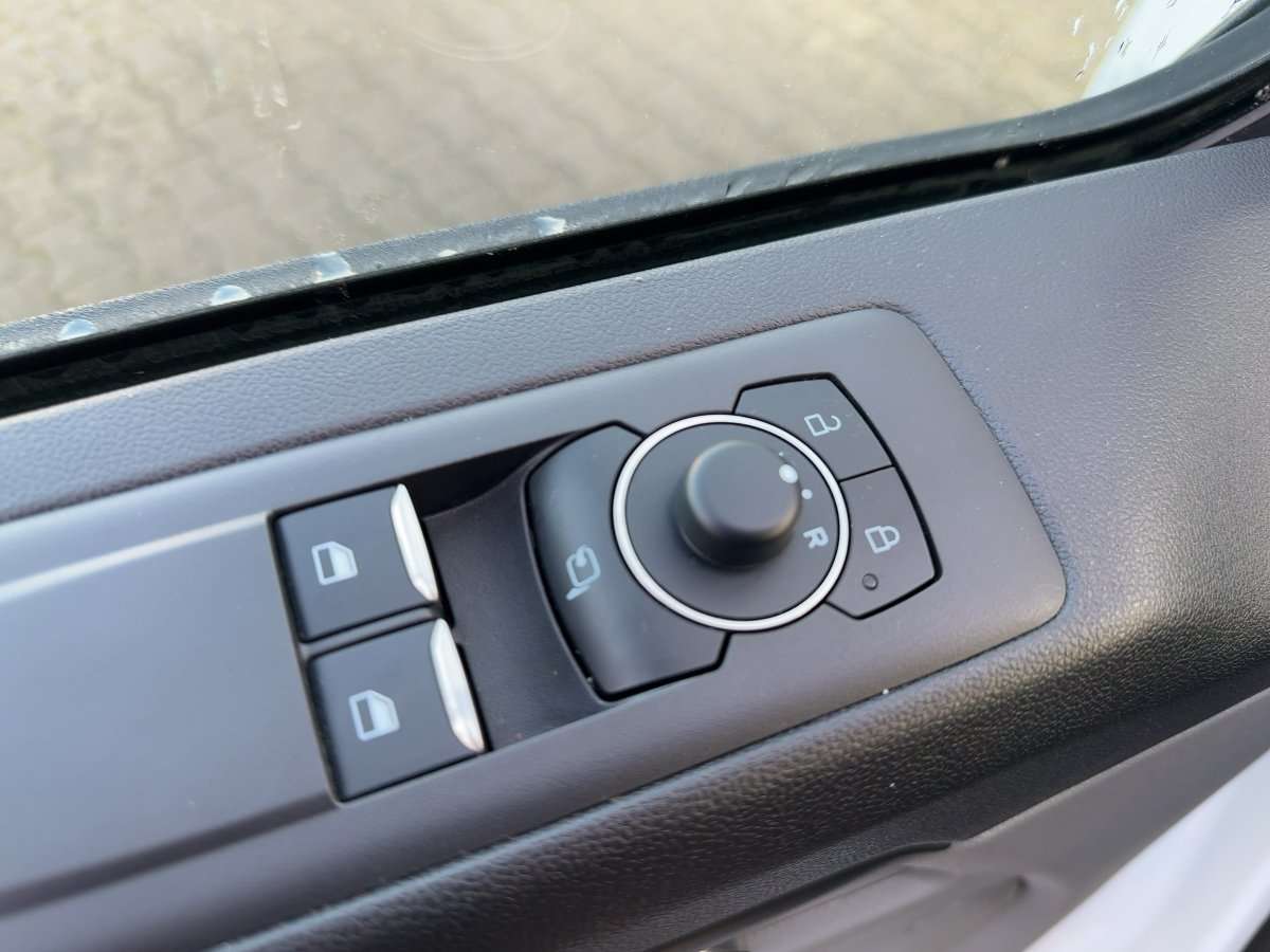 Fahrzeugbild eines Ford Tourneo Custom