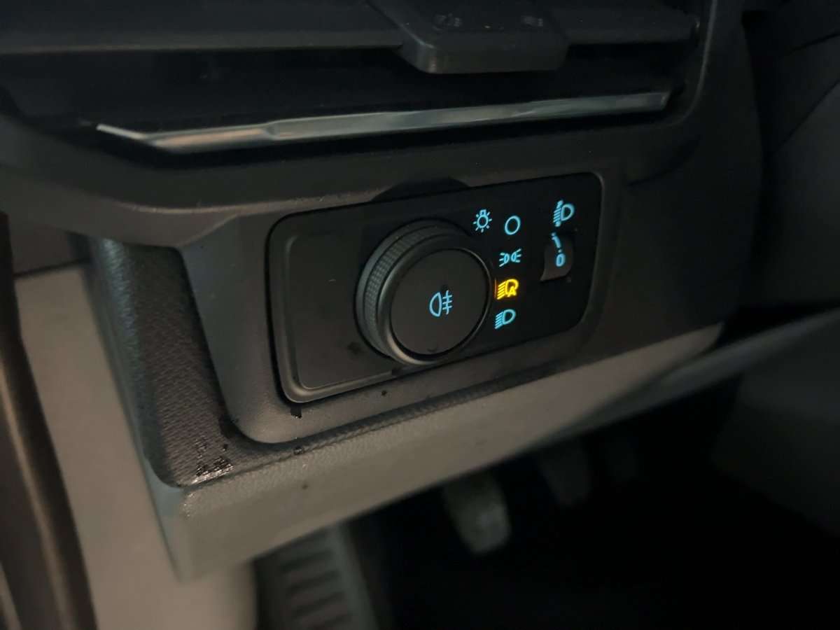 Fahrzeugbild eines Ford Tourneo Custom