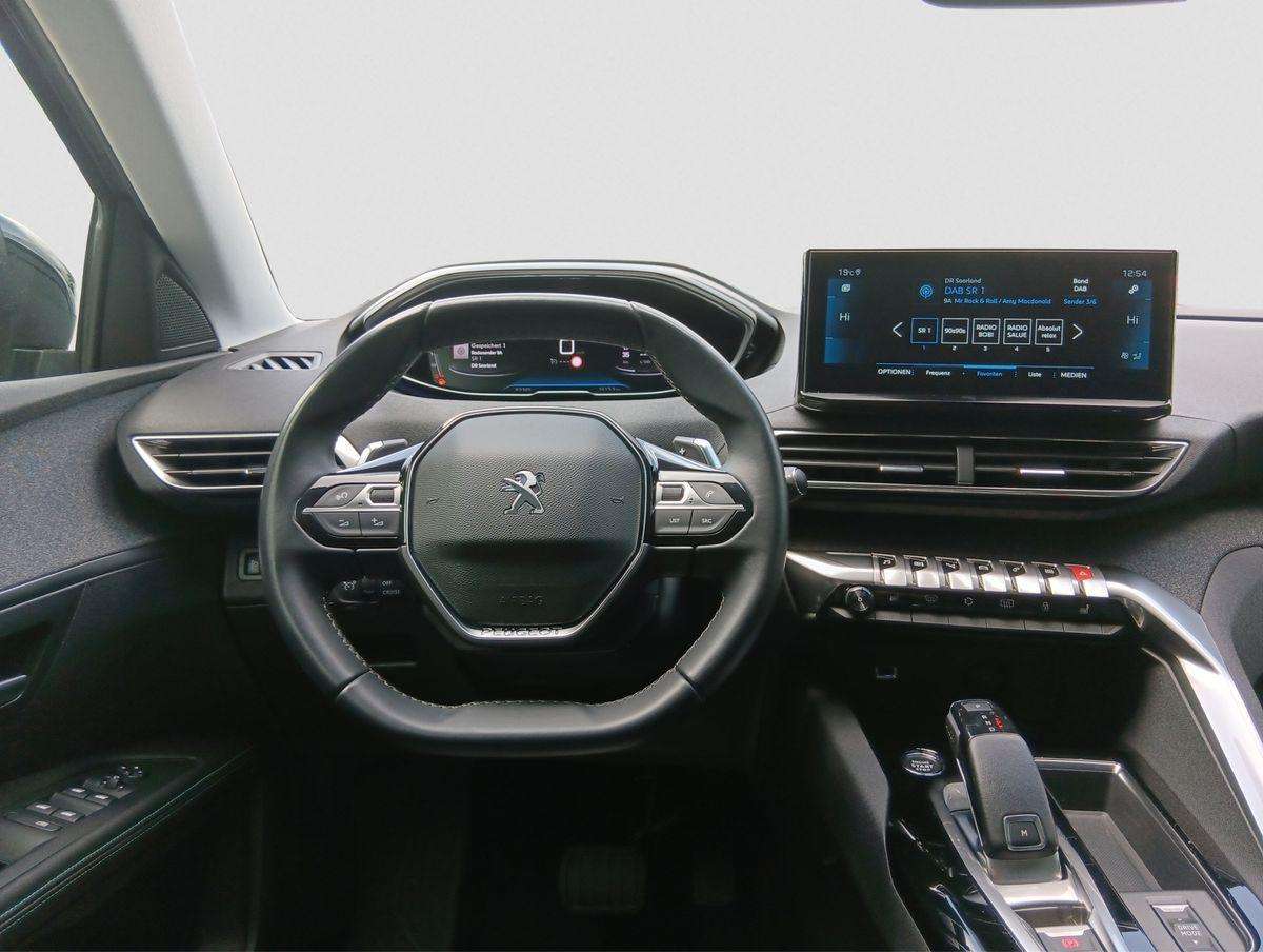 Fahrzeugbild eines Peugeot 5008