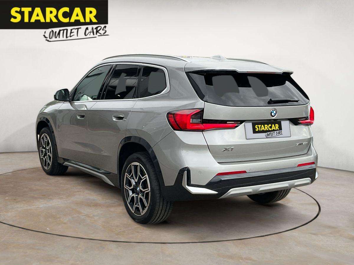 Fahrzeugbild eines BMW X1